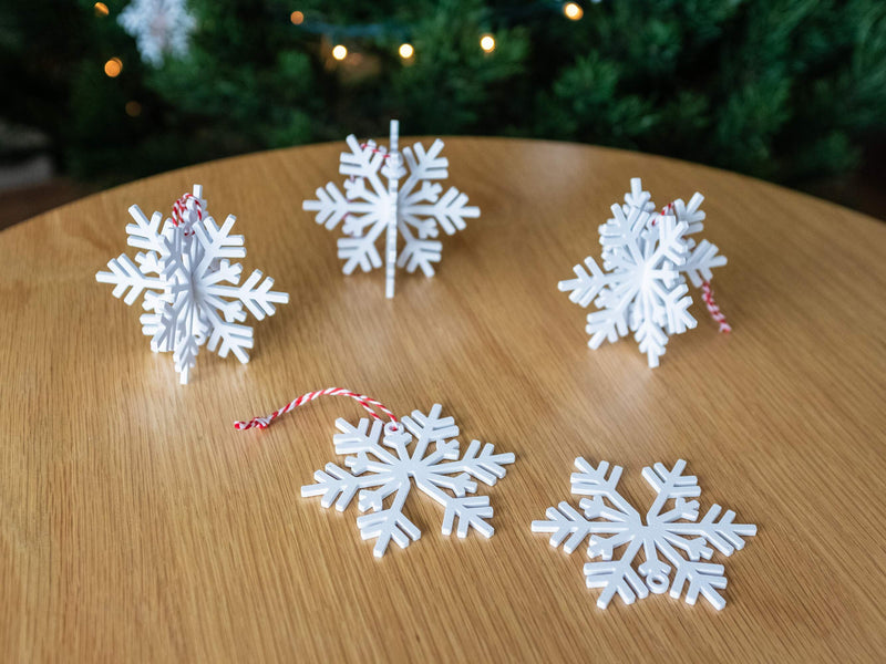 Load image into Gallery viewer, Snowflake Ornaments - 4PK
