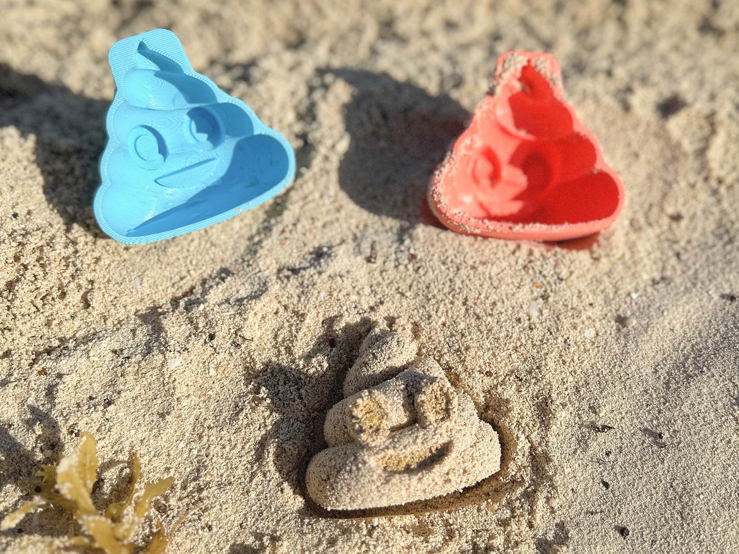 Poo Emoji Sand Mold, Beach Toys for Kids, Funny Poop Emoji Gift, Sensory Play Summer Toys